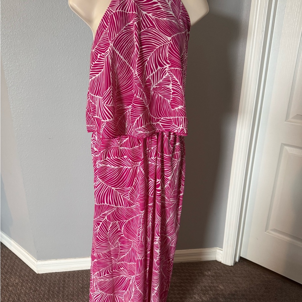 Tyche Fuchsia and White Leaf Pattern Dress